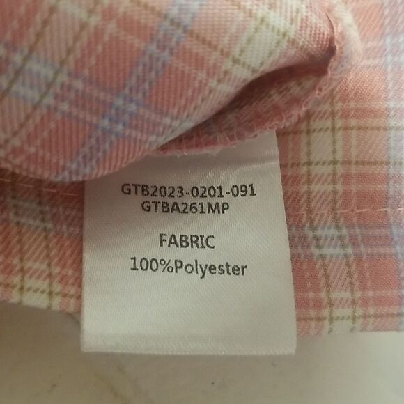 PINK PLAID SKIRT 21" across x 20"  long - Picture 16 of 17